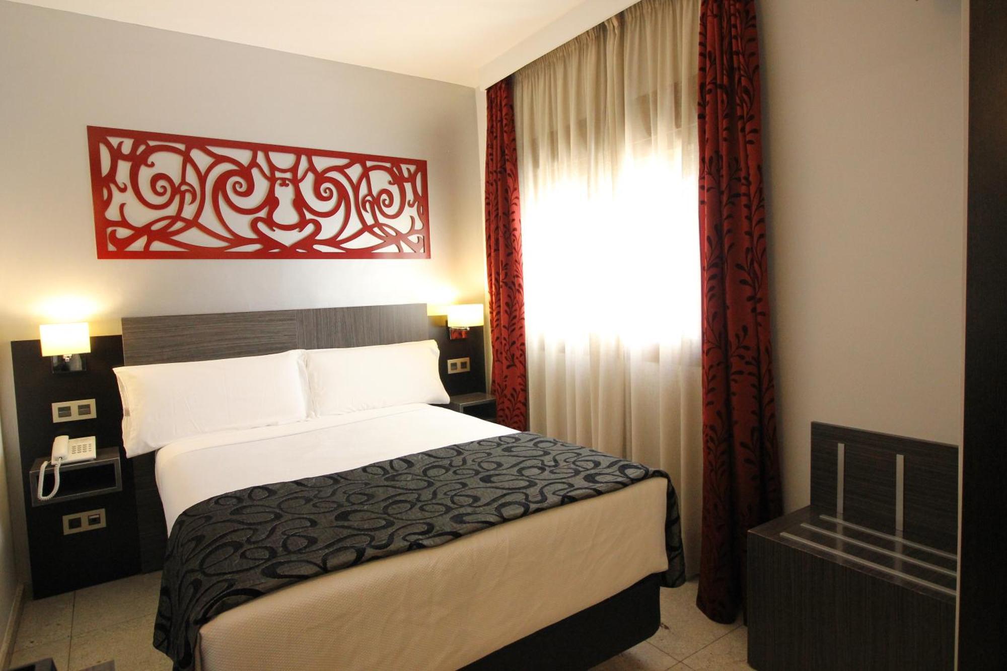 Hotel Venecia إشبيلية المظهر الخارجي الصورة